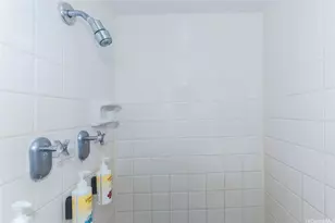 444 Kanekapolei St, Honolulu, HI 96815 - Photo 16