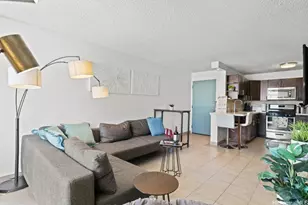 2452 Tusitala St, Honolulu, HI 96815 - Photo 1