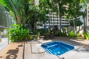 1700 Ala Moana Blvd, Honolulu, HI 96815 - Photo 22