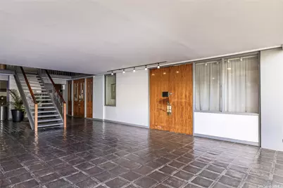 1750 Kalakaua Avenue #112, Honolulu, HI 96826 - Photo 1