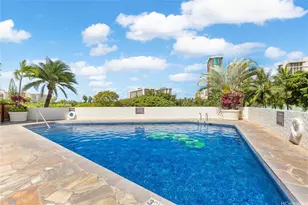 2045 Kalakaua Ave, Honolulu, HI 96815 - Photo 18