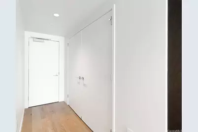 1001 Queen Street #2415, Honolulu, HI 96814 - Photo 14