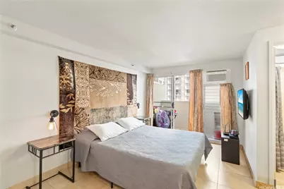 2463 Kuhio Avenue #607, Honolulu, HI 96815 - Photo 4