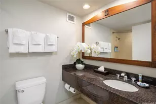 2045 Kalakaua Ave, Honolulu, HI 96815 - Photo 12