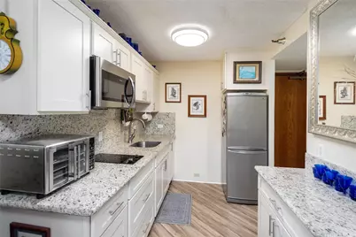 300 Wai Nani Way #I304, Honolulu, HI 96815 - Photo 1