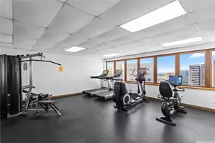 400 Hobron Ln, Honolulu, HI 96815 - Photo 18