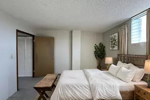 2115 Ala Wai Blvd, Honolulu, HI 96815 - Photo 4