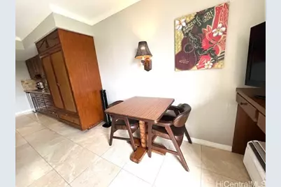 2045 Kalakaua Avenue #402, Honolulu, HI 96815 - Photo 6