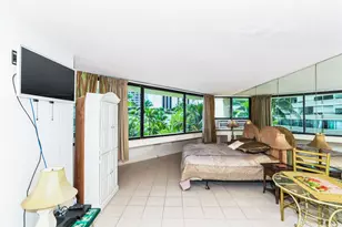 1700 Ala Moana Blvd, Honolulu, HI 96815 - Photo 6