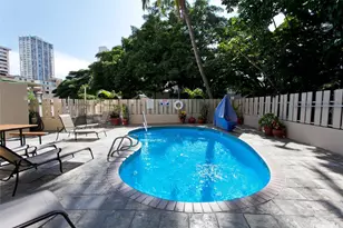 444 Kanekapolei St, Honolulu, HI 96815 - Photo 12