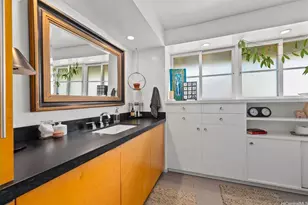 3075 Pacific Heights Rd, Honolulu, HI 96813 - Photo 12