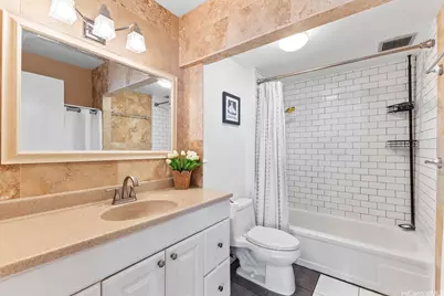 2410 Cleghorn Street #1801, Honolulu, HI 96815 - Photo 10