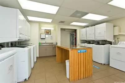 440 Olohana Street #1705, Honolulu, HI 96815 - Photo 12
