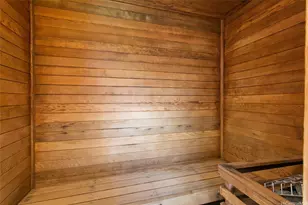 440 Olohana St, Honolulu, HI 96815 - Photo 18