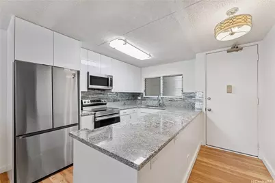 469 Ena Road #1111, Honolulu, HI 96815 - Photo 4