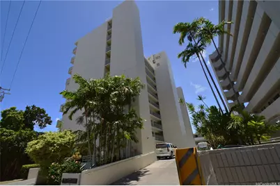1620 Keeaumoku Street #201, Honolulu, HI 96822 - Photo 1