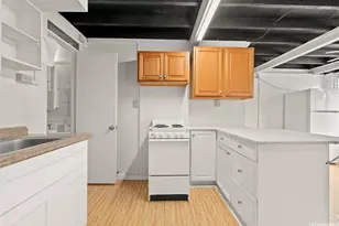 1708 Nakiu Pl, Honolulu, HI 96822 - Photo 10