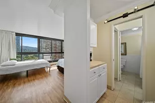 134 Kapahulu Ave, Honolulu, HI 96815 - Photo 10