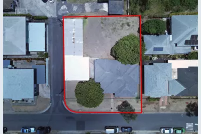 1746 Citron Street, Honolulu, HI 96826 - Photo 2