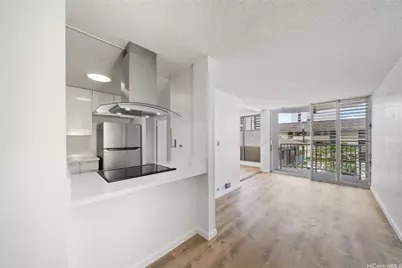 1535 Pensacola Street #208, Honolulu, HI 96822 - Photo 2