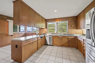 2316 Round Top Dr, Honolulu, HI 96822 - Photo 10