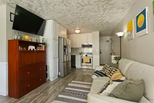 225 Kaiulani Ave, Honolulu, HI 96815 - Photo 1