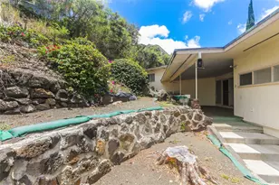 1952 Nehoa Pl, Honolulu, HI 96822 - Photo 20