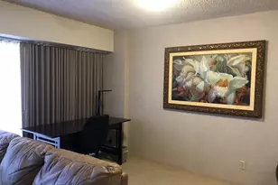 1088 Bishop St, Honolulu, HI 96813 - Photo 2