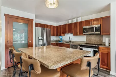 95-060 Waikalani Drive #301, Honolulu, HI 96789 - Photo 2