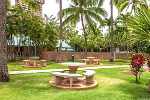 3009 Ala Makahala Pl, Honolulu, HI 96818 - Photo 8