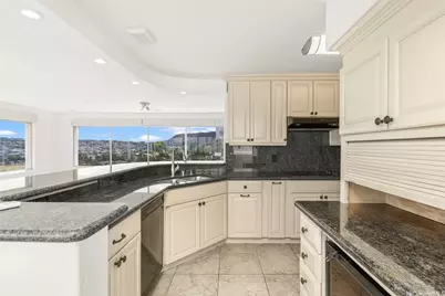2547 Ala Wai Boulevard #1001, Honolulu, HI 96815 - Photo 4