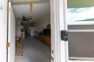 3427 Waialae Ave, Honolulu, HI 96816 - Photo 10