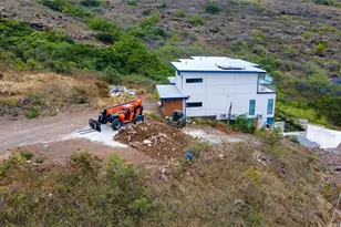 3841 Pukalani Pl, Honolulu, HI 96816 - Photo 4