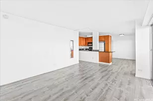 2085 Ala Wai Blvd, Honolulu, HI 96815 - Photo 6