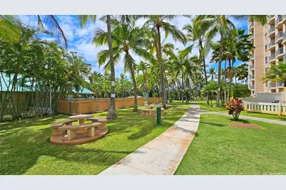 3075 Ala Poha Place #611, Honolulu, HI 96818 - Photo 4