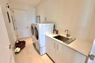 1118 Ala Moana Blvd, Honolulu, HI 96814 - Photo 24