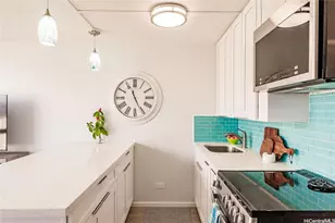 2211 Ala Wai Blvd, Honolulu, HI 96815 - Photo 6
