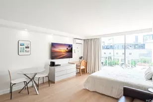 364 Seaside Ave, Honolulu, HI 96815 - Photo 1