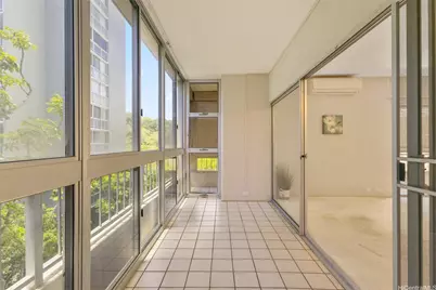 999 Wilder Avenue #401, Honolulu, HI 96822 - Photo 8