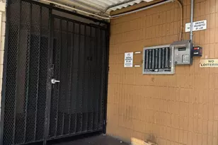 801 Ala Nioi Pl, Honolulu, HI 96818 - Photo 20