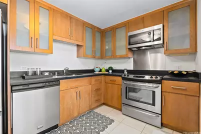 1009 Kapiolani Boulevard #3708, Honolulu, HI 96814 - Photo 6