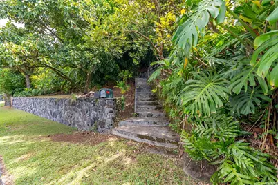 3541 Woodlawn Drive, Honolulu, HI 96822 - Photo 18