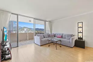 1561 Kanunu St, Honolulu, HI 96814 - Photo 4