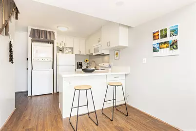 739 Hausten Street #901, Honolulu, HI 96826 - Photo 6