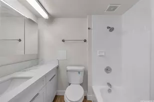 1560 Kanunu St, Honolulu, HI 96814 - Photo 12