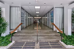 1560 Kanunu St, Honolulu, HI 96814 - Photo 20