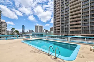 1560 Kanunu St, Honolulu, HI 96814 - Photo 16