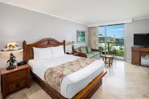 2045 Kalakaua Ave, Honolulu, HI 96815 - Photo 1