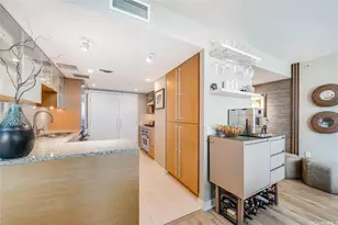 1177 Queen St, Honolulu, HI 96814 - Photo 6