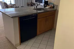 1088 Bishop St, Honolulu, HI 96813 - Photo 8